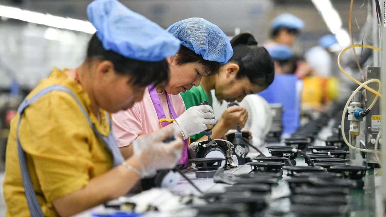 CNNE 1422813 - china- la economia pierde impulso en el segundo trimestre