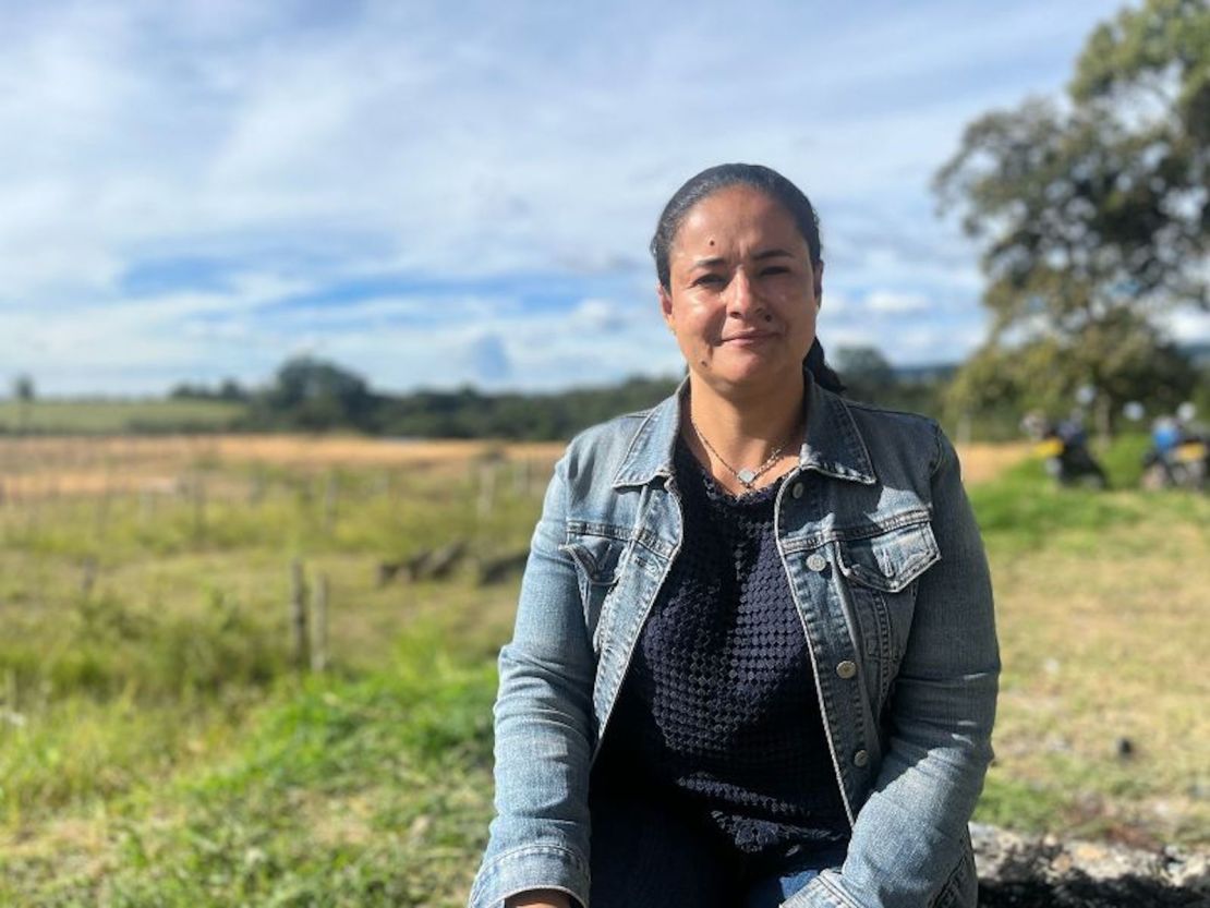 Yulier López, agricultora de marihuana en la zona rural de Colombia.