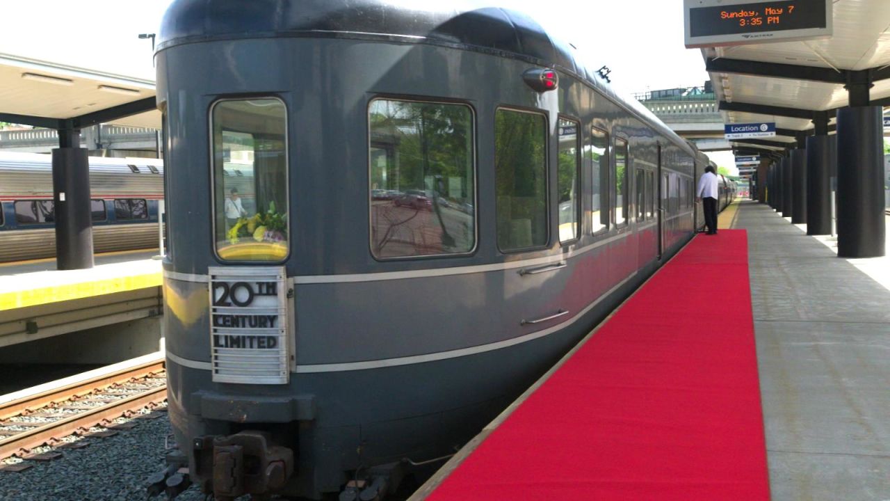 CNNE 1430495 - conoce la experiencia de viajar en un famoso tren de la decada de 1940