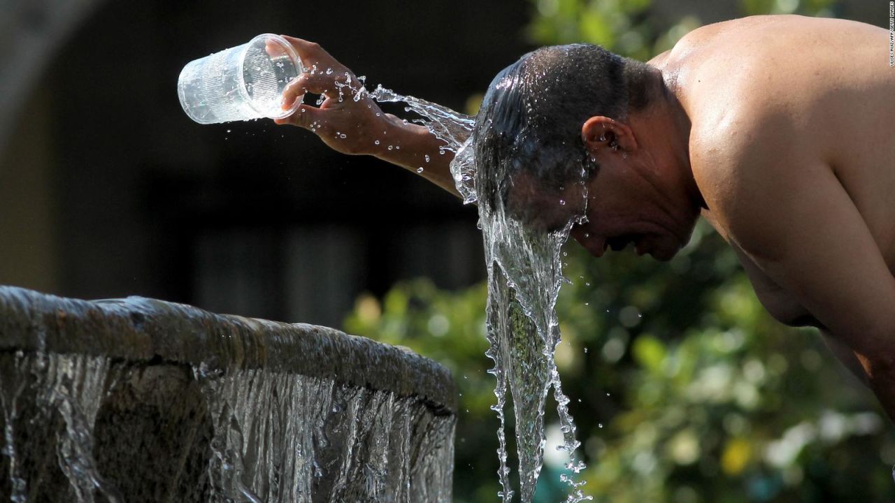 CNNE 1431293 - la poblacion mundial se sofoco en julio por el calor provocado por el cambio climatico