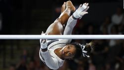 CNNE 1432102 - simone biles comprueba que aun es la mejor