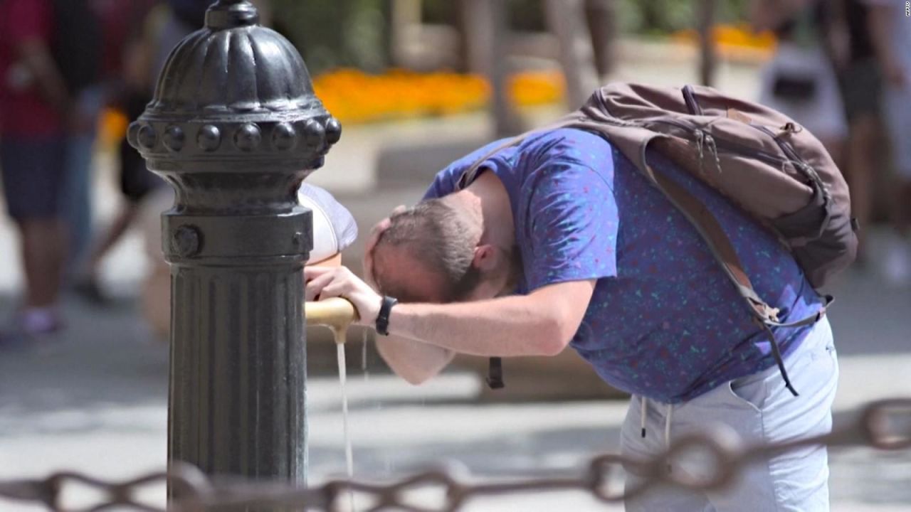 CNNE 1432339 - las altas temperaturas en espana desalientan a los turistas a ir a la playa