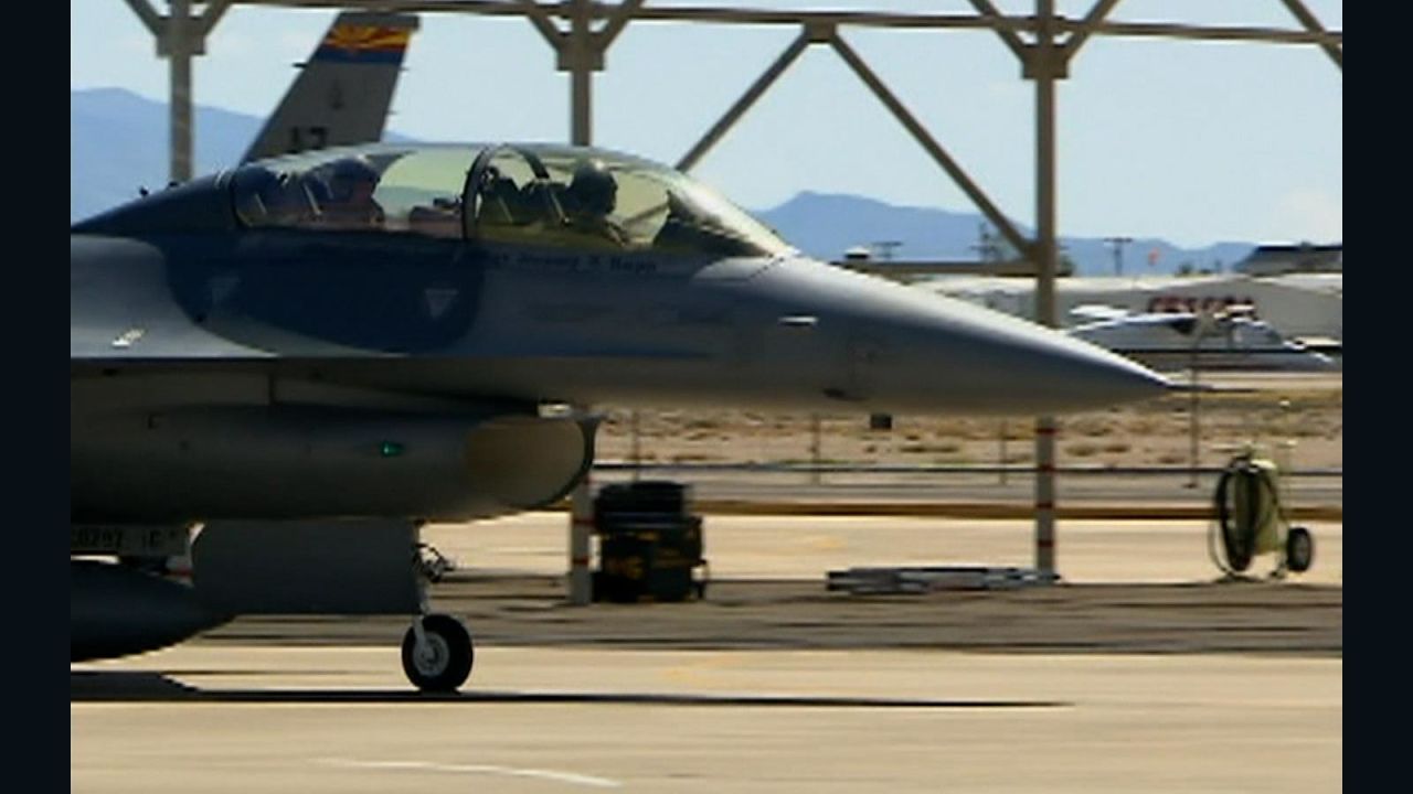 CNNE 1435283 - la casa blanca, abierta a entrenar pilotos ucranianos en f-16 en ee-uu-