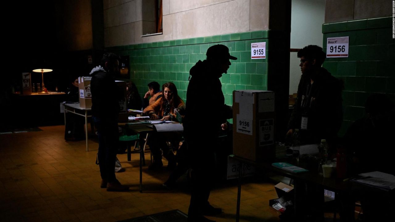 CNNE 1435303 - confusion entre algunos argentinos al momento de votar en las primarias