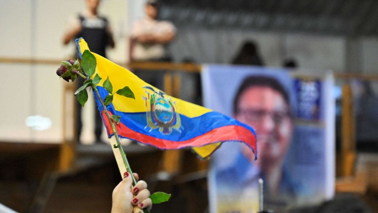 CNNE 1436689 - elecciones en ecuador- ¿voto emocional o racional?
