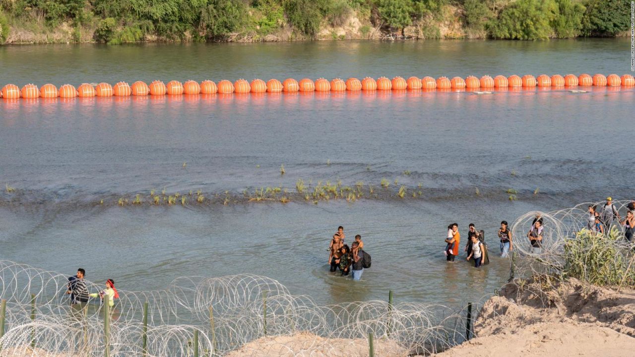 CNNE 1437450 - 5 cosas- ¿que ha sucedido con las boyas fronterizas en el rio grande?