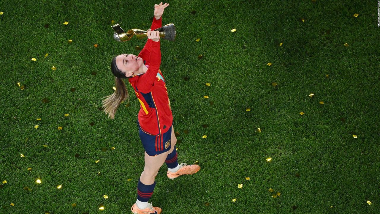 CNNE 1438754 - analisis- espana gana su primera copa del mundo femenina