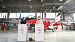CNNE 1439025 - dinamarca y paises bajos enviaran aviones f-16 a ucrania