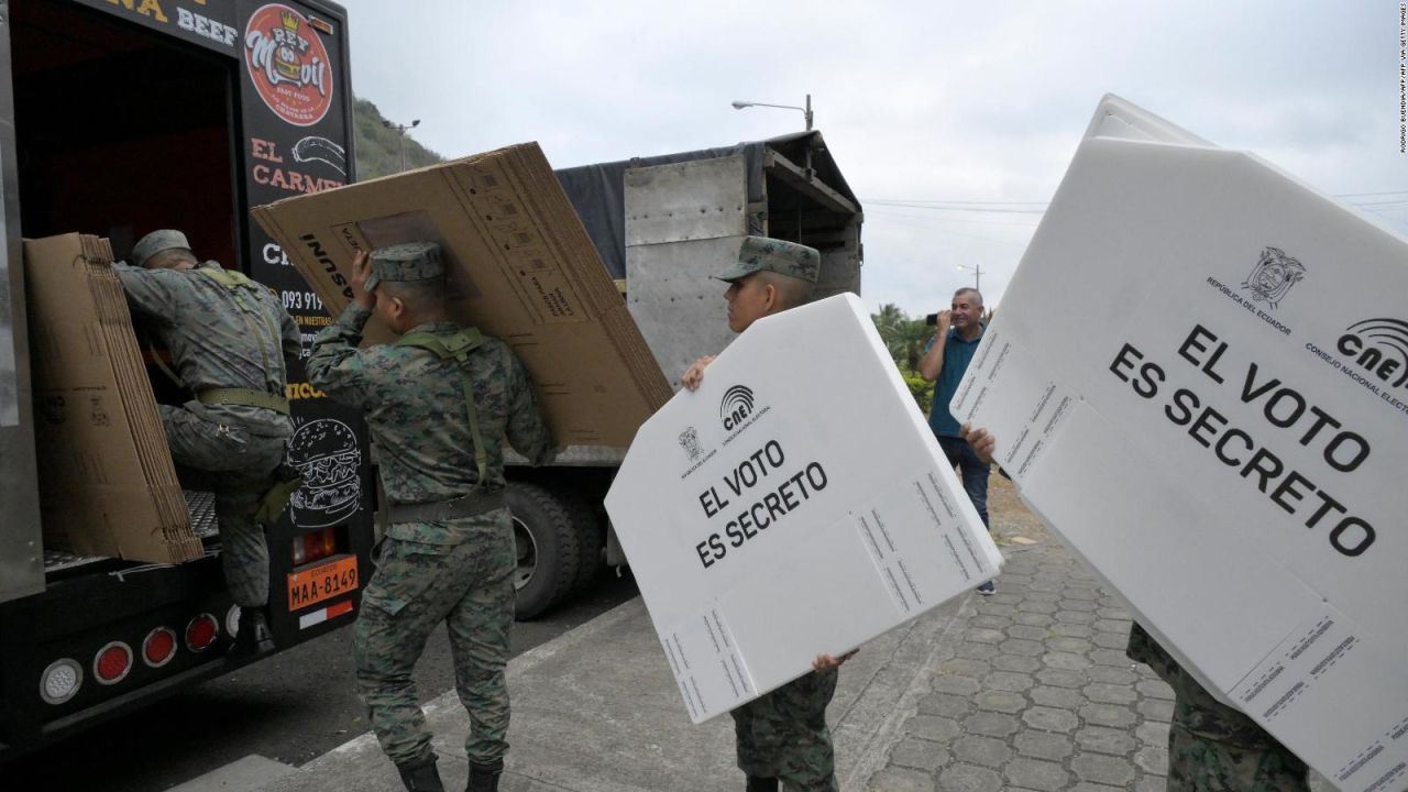 CNNE 1442072 - ¿quienes fueron los mas votados en la primera vuelta en ecuador?