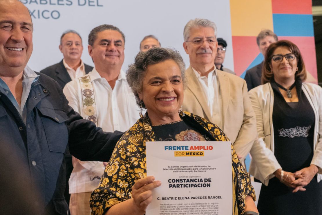 La senadora Beatriz Paredes Rangel, en el centro, durante un evento en la Ciudad de México, el 17 de julio de 2023.