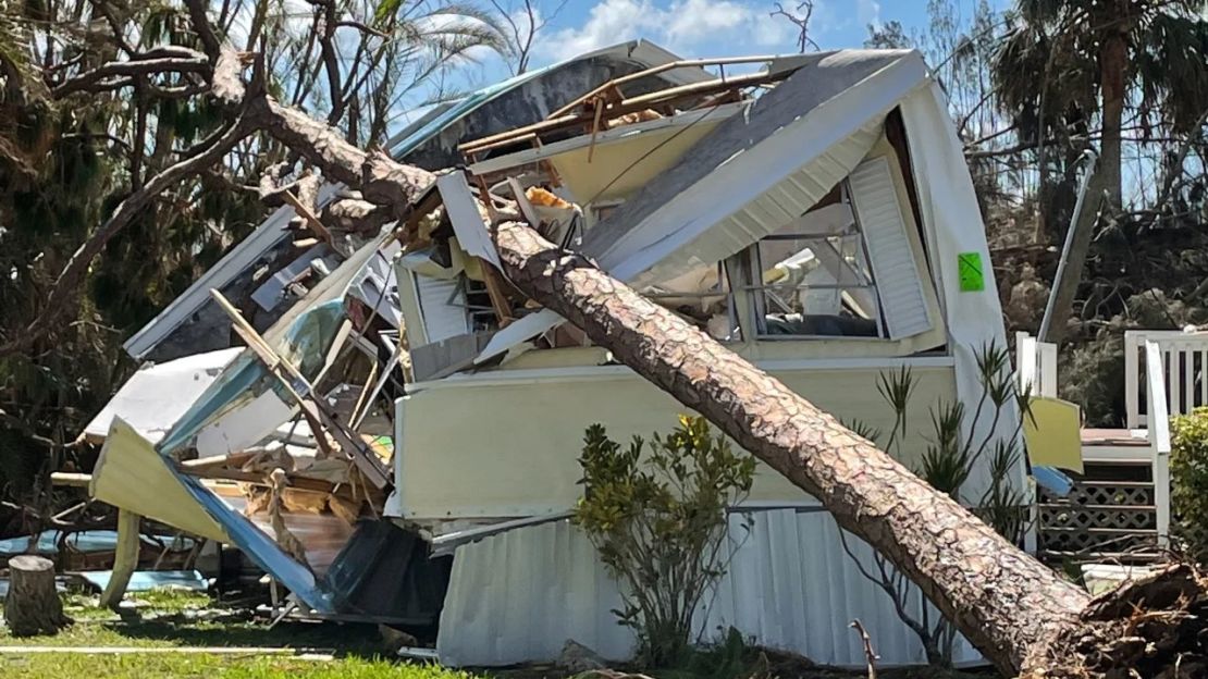 Esto es lo que quedó de la casa de Alice Rivera tras el paso del huracán Ian el año pasado. Crédito: Cortesía de Alice Rivera