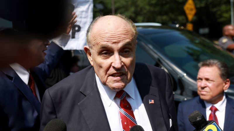 Rudy giuliani pierde la demanda por difamación presentada por dos funcionarias electorales de georgia | cnn