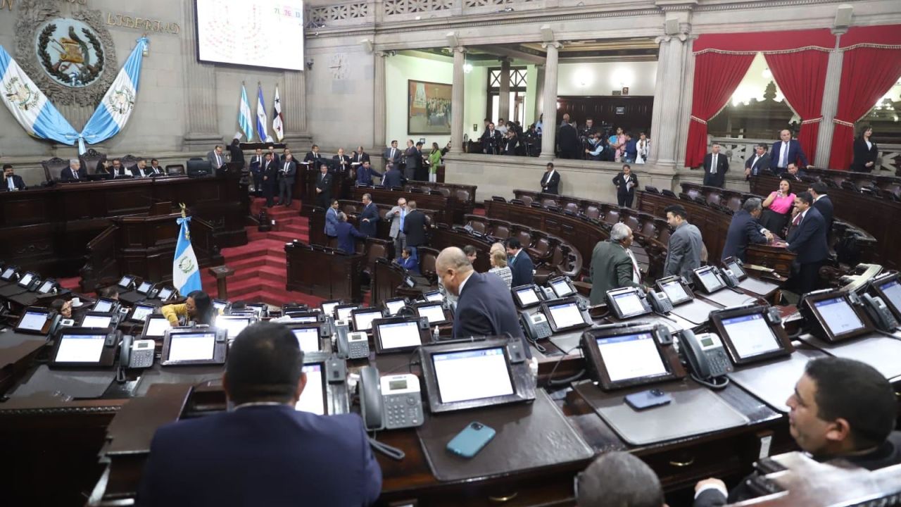 CNNE 1446133 - declaran como independientes a diputados de semilla en guatemala