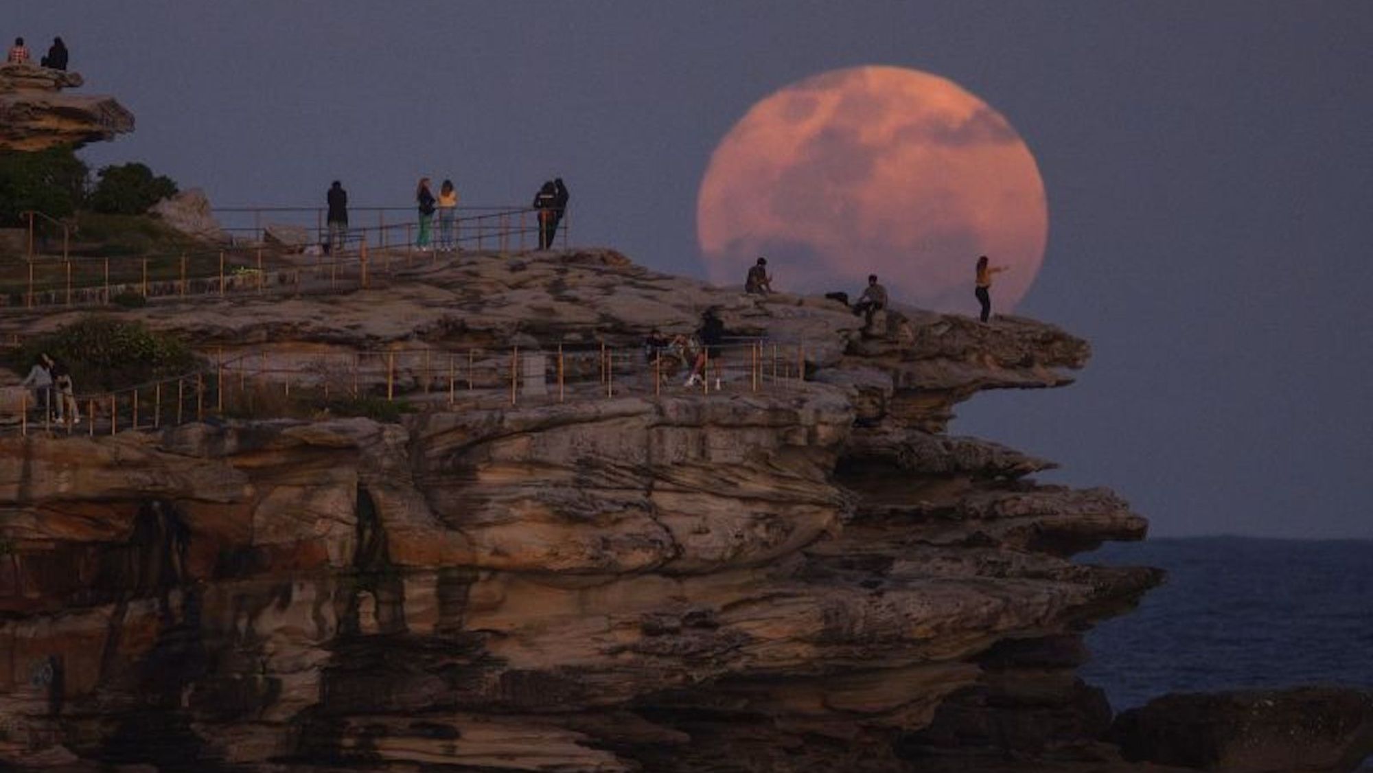 CNNE 1446259 - super-luna-azul-agosto-cnn-galeria-1