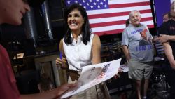 CNNE 1447990 - ¿quien es la republicana nikki haley?