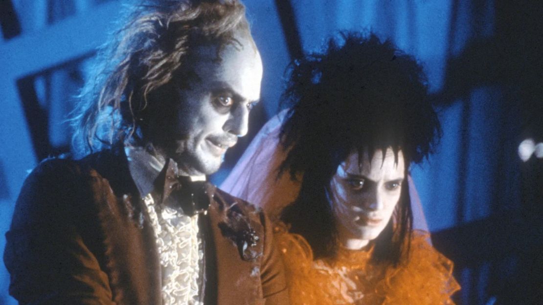 Michael Keaton y Winona Ryder protagonizaron la película de Tim Burton de 1988 "Beetlejuice".