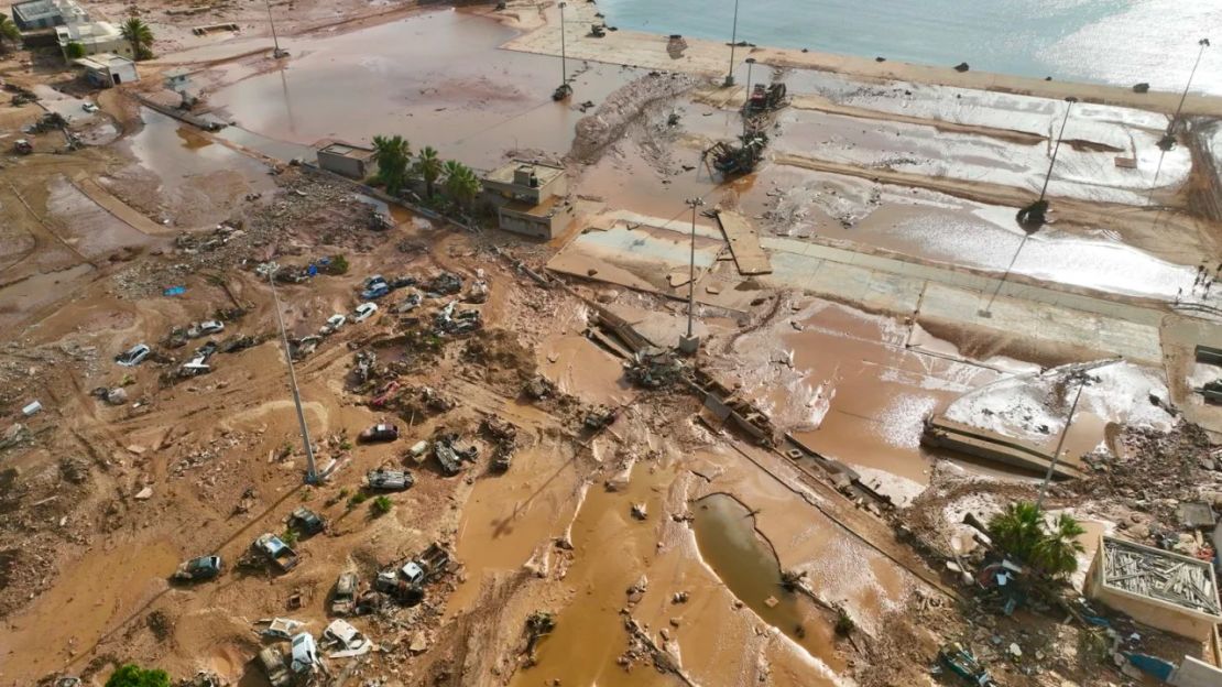 Inundaciones en la ciudad de Derna, en el este de Libia, este martes. Crédito: Jamal Alkomaty/AP