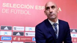 CNNE 1453366 - la fifa inahibilito a luis rubiales por tres anos-