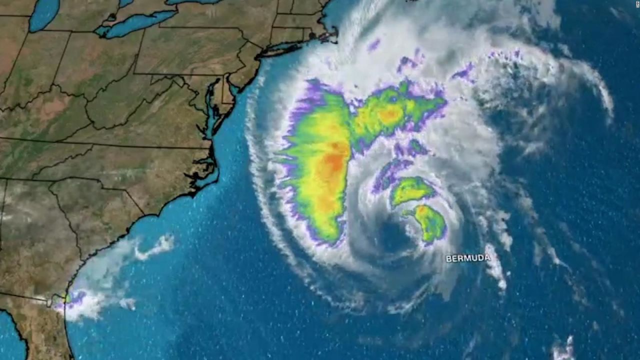 CNNE 1453405 - lee se acerca a la costa este de ee-uu- como huracan categoria 1