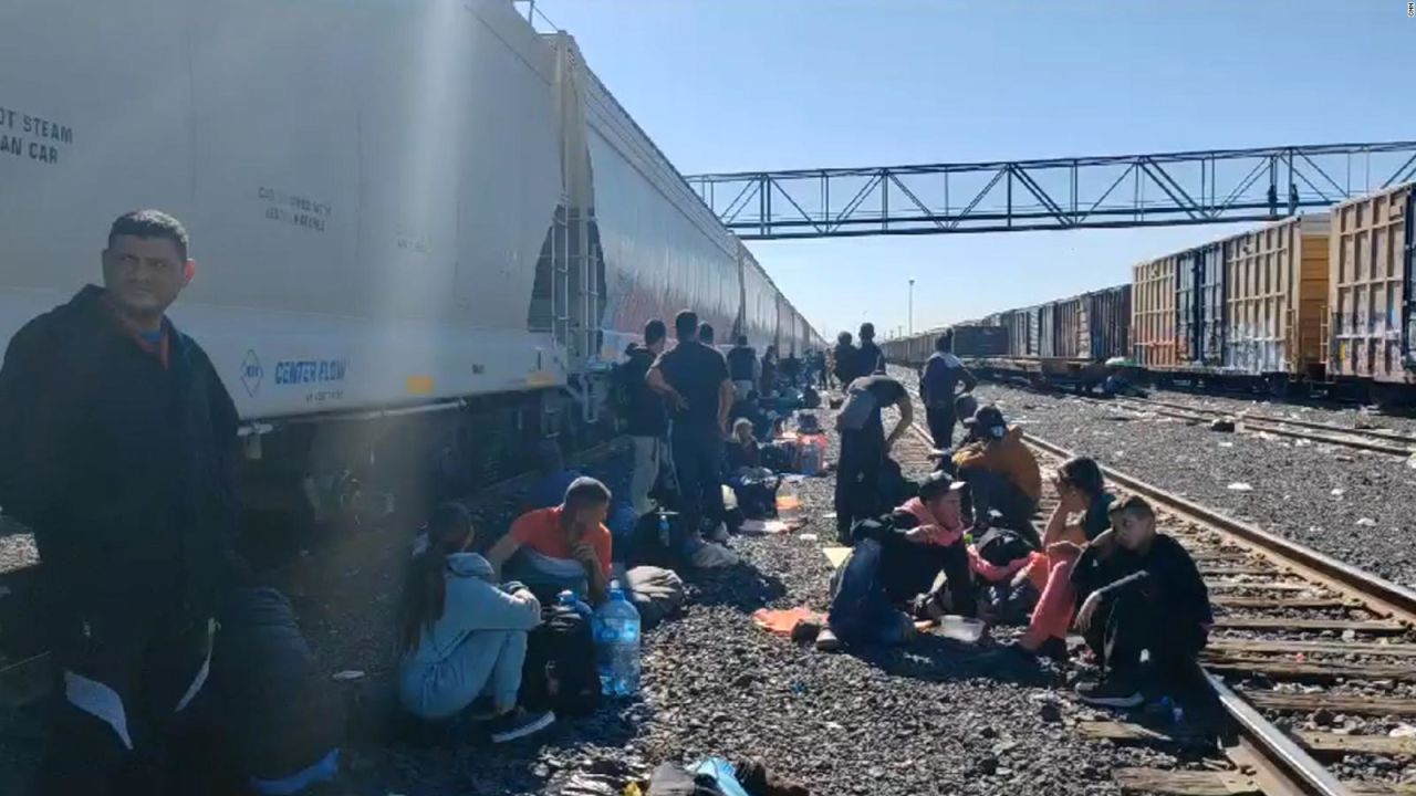 CNNE 1455476 - crisis migratoria obliga a suspender trenes de carga en mexico