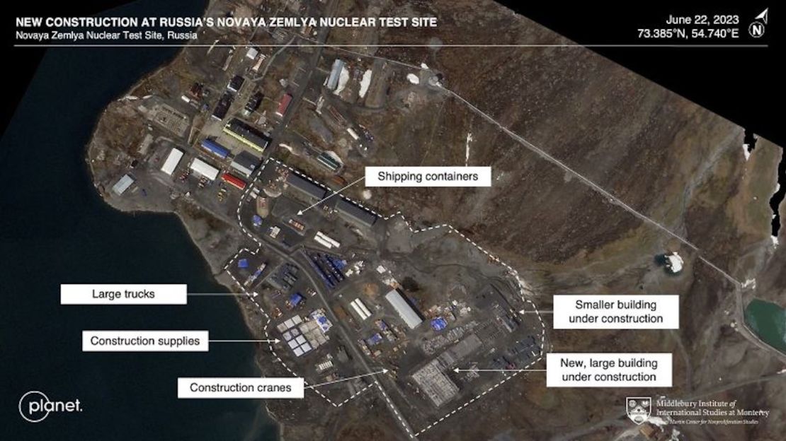 Nueva construcción en el sitio de pruebas nucleares de Novaya Zemlya en Rusia, 22 de junio de 2023.