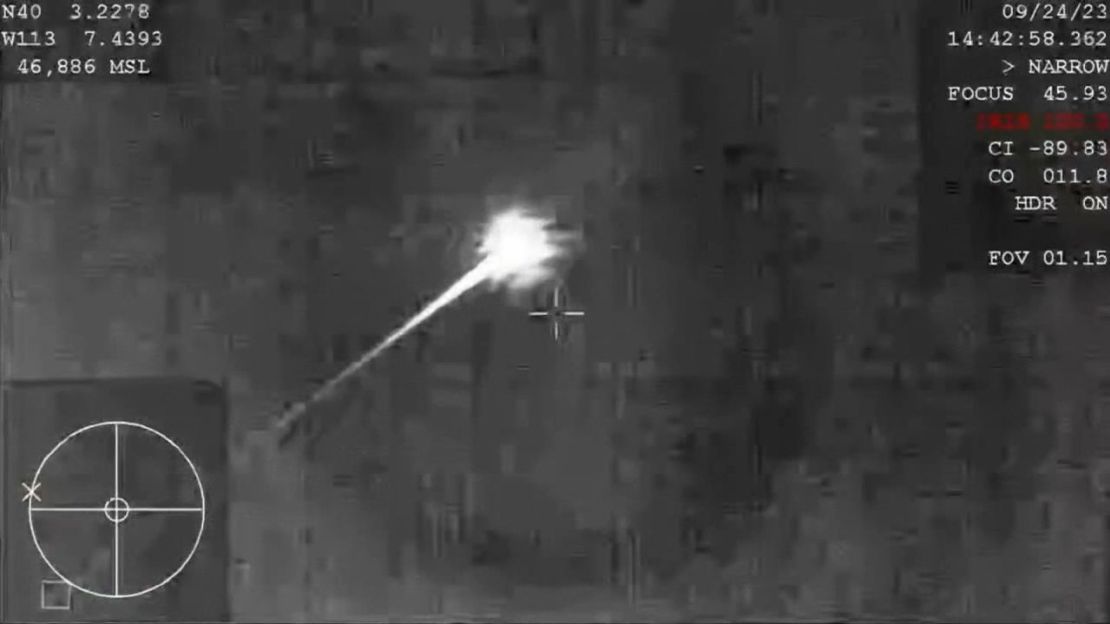 La muestra del asteroide Bennu entró en la atmósfera terrestre alrededor de las 10:42 a.m. (hora de Miami) del domingo.