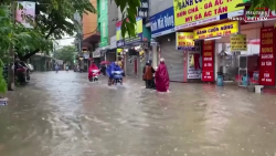 CNNE 1464218 - lluvias intensas causan inundaciones en la capital de vietnam