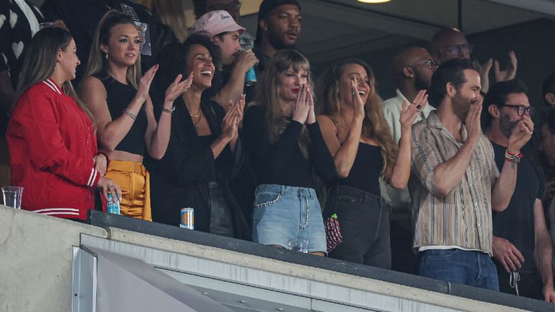 Taylor Swift en el estadio MetLife en Nueva Jersey para ver el partido de los Kansas City Chiefs ante los New York Jets el domingo 1 de octubre.