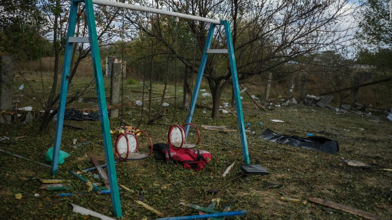 CNNE 1468868 - la onu investiga el ataque ruso a la aldea ucraniana de hroza