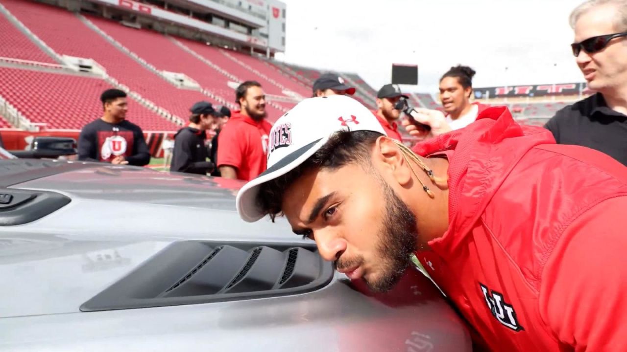 CNNE 1468904 - el curioso regalo de la universidad de utah a sus jugadores de futbol americano