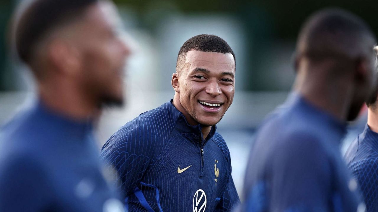 CNNE 1470884 - de "paloma", la gran jugada de kylian mbappe con francia