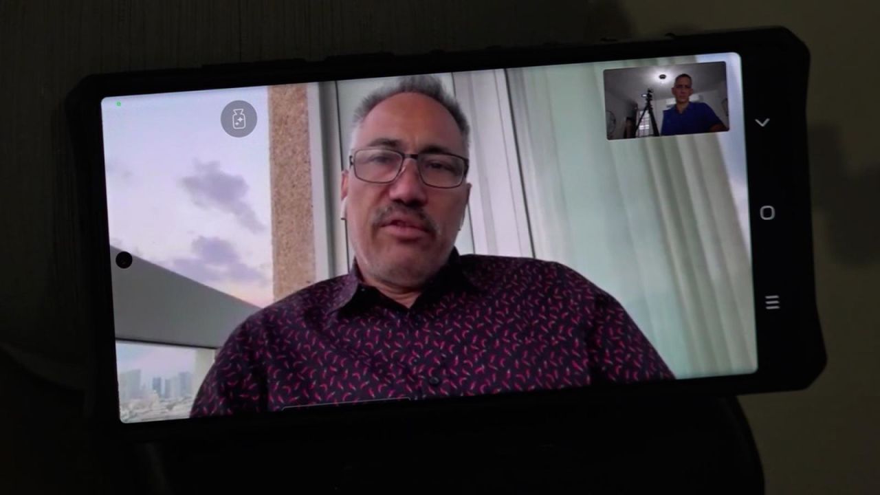 CNNE 1471267 - un turista puertorriqueno en medio del conflicto entre israel y hamas