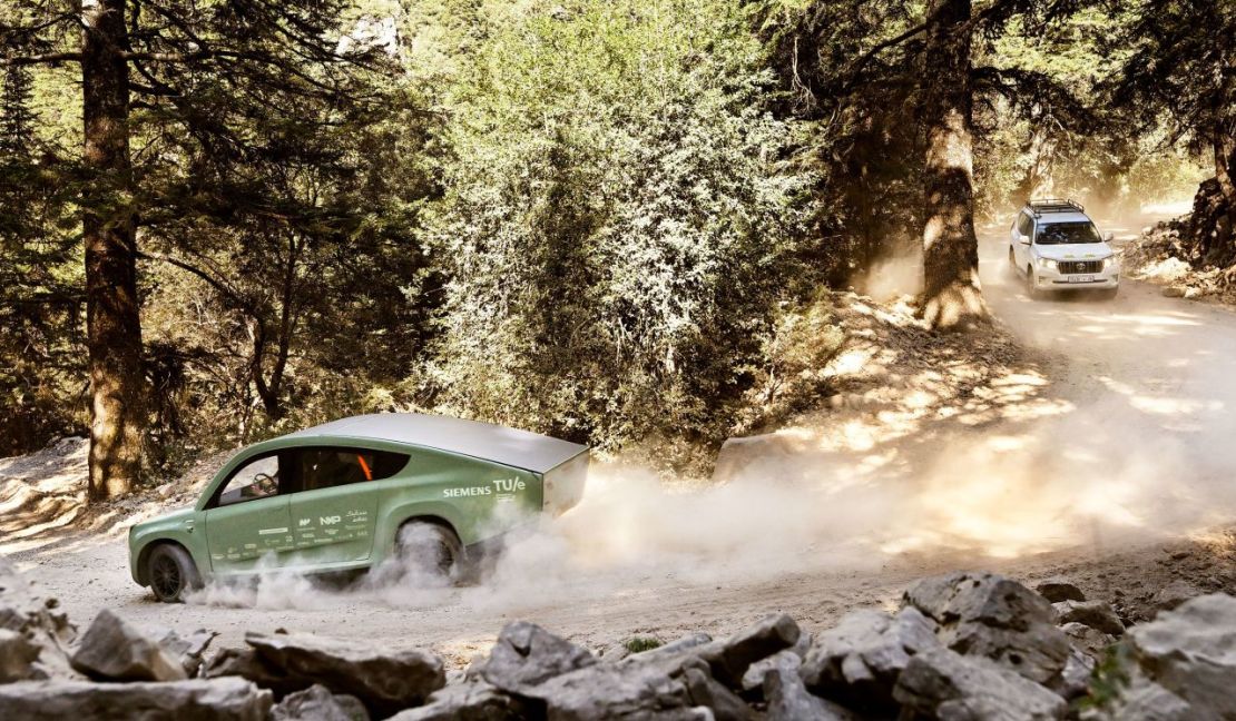 El equipo de Stella Terra afirmó que su viaje a Marruecos les permitió probar el coche en una gran variedad de terrenos. Crédito: STE/Bart van Overbeek