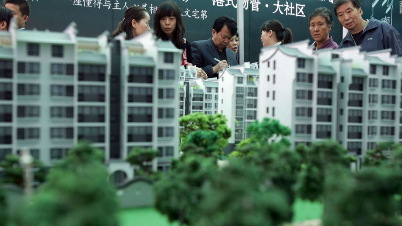 CNNE 1480064 - por tercer mes cayo el precio de la vivienda en china