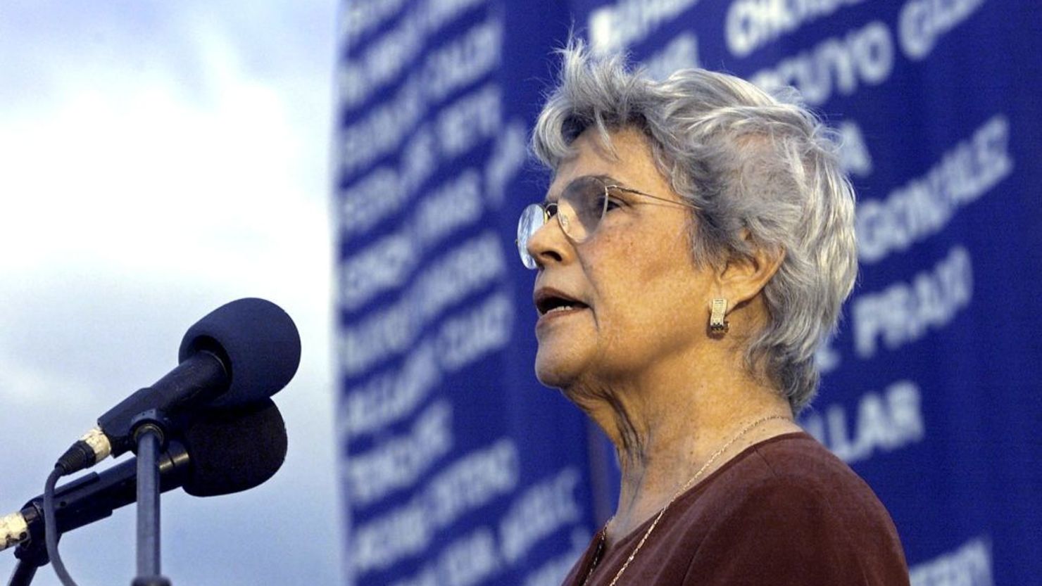 Violeta Barrios de Chamorro en una imagen de archivo tomada en enero de 2001.