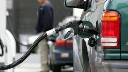 CNNE 1480541 - crece la incertidumbre sobre los precios del petroleo