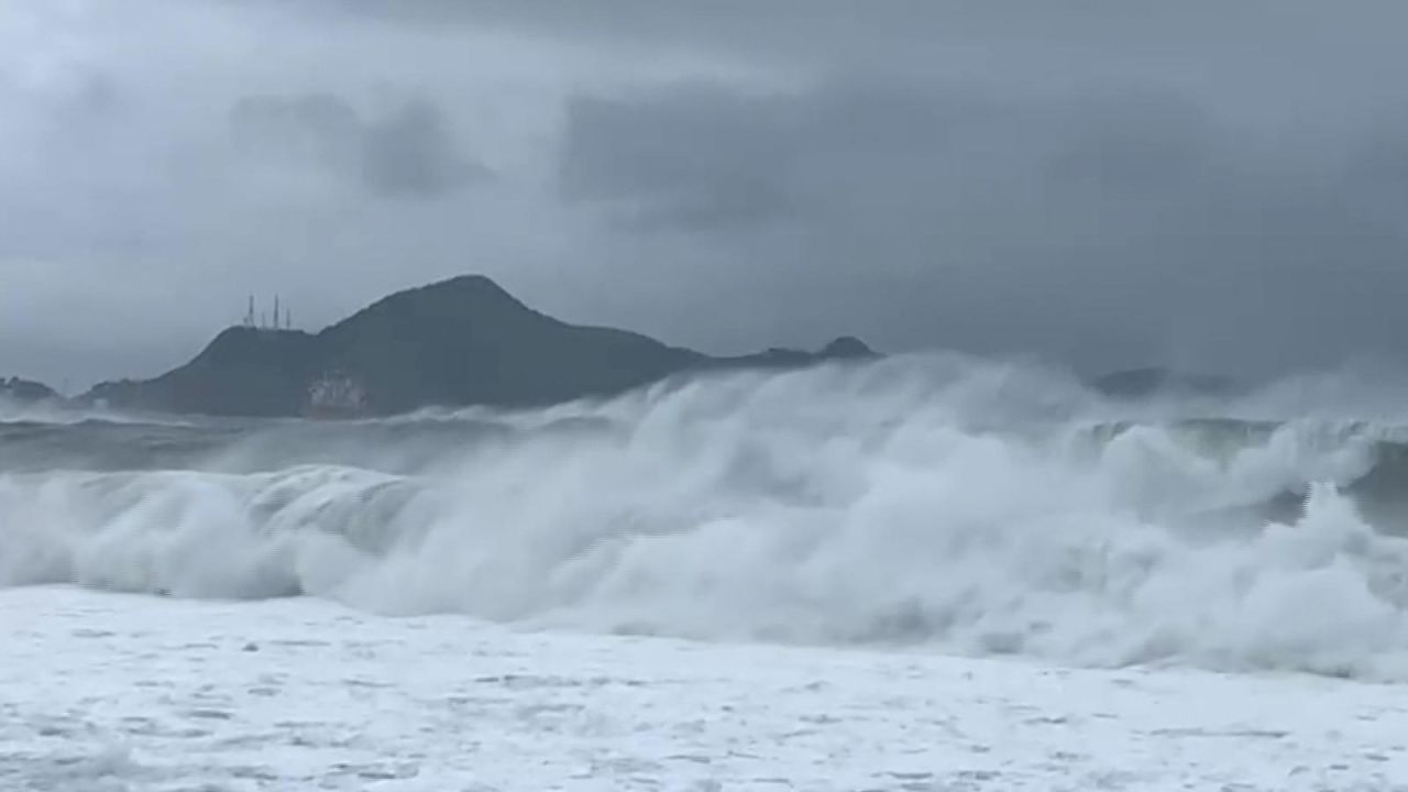 CNNE 1480861 - asi se ve la llegada del huracan norma a las costas de mexico