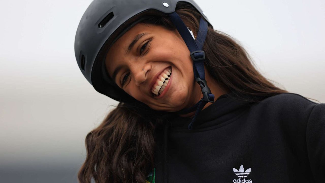 CNNE 1481884 - juegos panamericanos- rayssa leal es la primera campeona en skateboarding de la historia