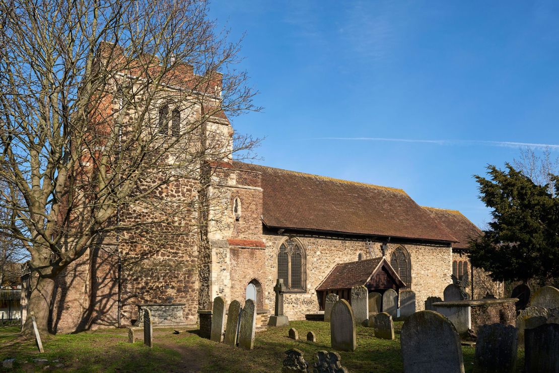 El cementerio de Santa María Magdalena en East Ham es uno de los más antiguos de su tipo en el Reino Unido.