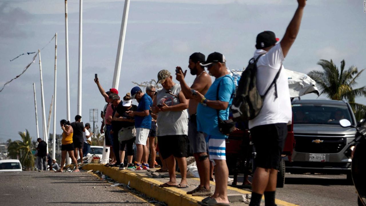 CNNE 1484912 - ¿en que nivel se encuentra la llegada de asistencia a acapulco?