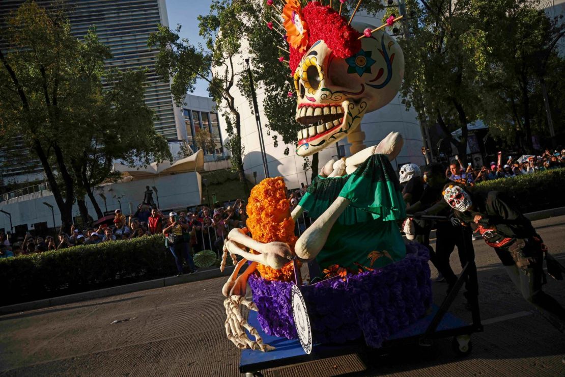 CNNE 1488482 - desfile-dia-muertos-7