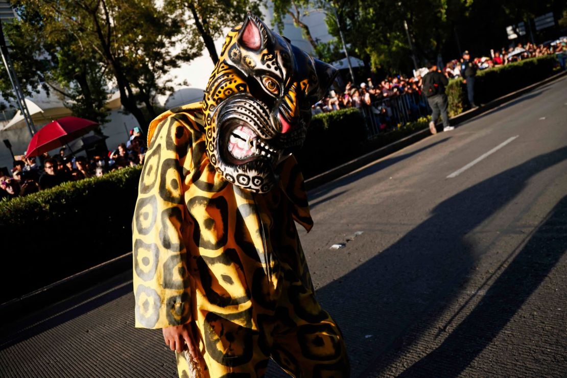 CNNE 1488485 - dia-de-muertos-desfile-1