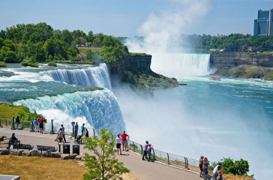 Las cataratas del Niágara son una de las muchas razones para visitar el estado de Nueva York, en Estados Unidos. Crédito: Juan Camilo Bernal/Moment RF/Getty Images