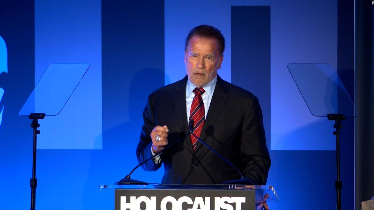 CNNE 1501128 - "el odio nunca ganara"- schwarzenegger aborda el antisemitismo