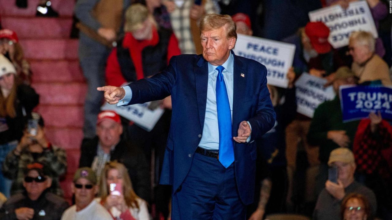 CNNE 1507811 - trump, acusado de usar retorica de lideres autoritarios