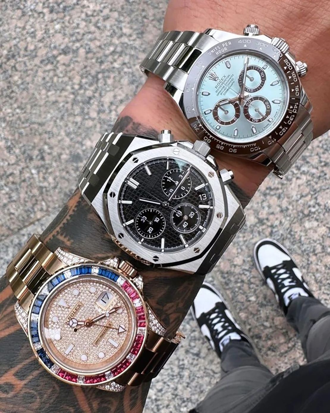 Anthony Farrer compartía imágenes de relojes en venta en su Instagram y otras plataformas de redes sociales.Crédito: Anthony Farrer