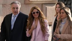 CNNE 1512992 - los memes que dejo el acuerdo de shakira para evitar un juicio