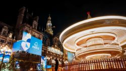 CNNE 1515002 - una navidad olimpica en el ayuntamiento de paris