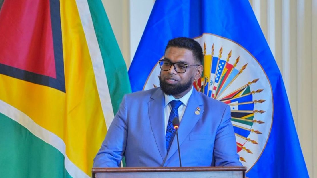 Irfan Ali, el presidente de Guyana, durante un evento de la OEA. Imagen de archivo.