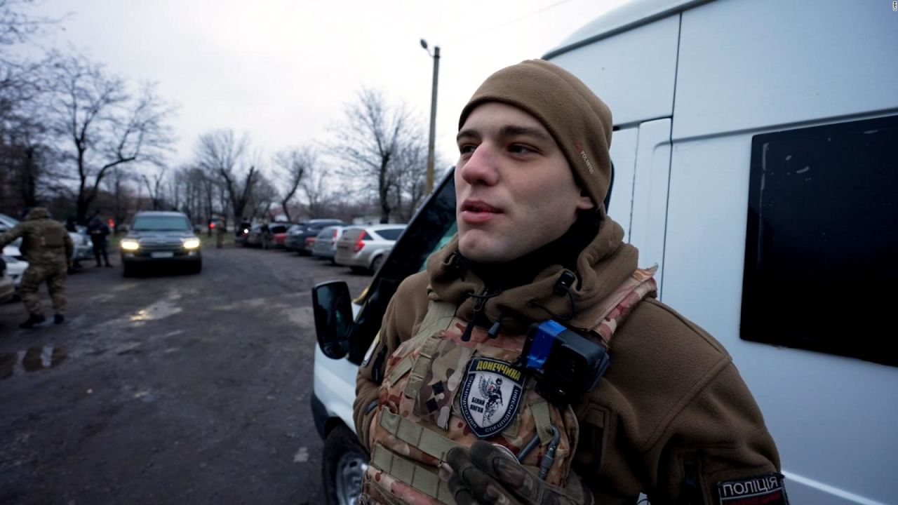 CNNE 1519054 - "angeles blancos", el equipo de ayuda para ucranianos en la guerra